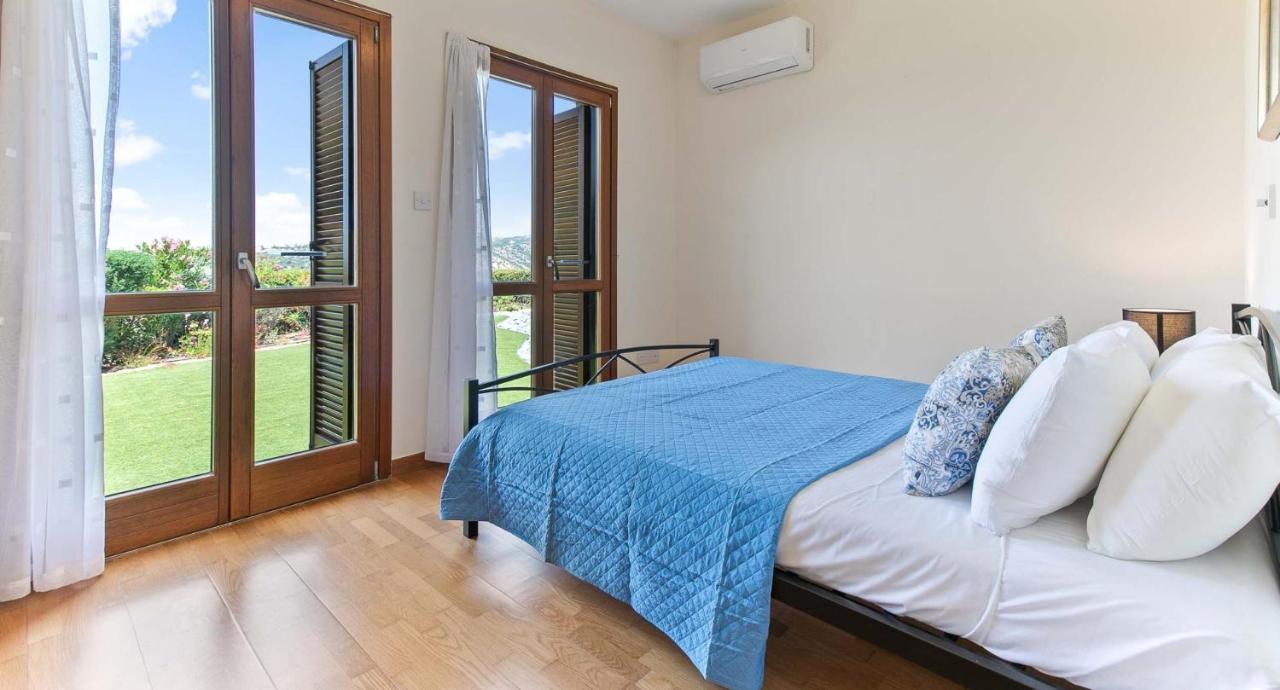 Fantastic Junior Villa Cz02 Salamis With Gorgeous Views, Aphrodite Hills Kouklia Ngoại thất bức ảnh