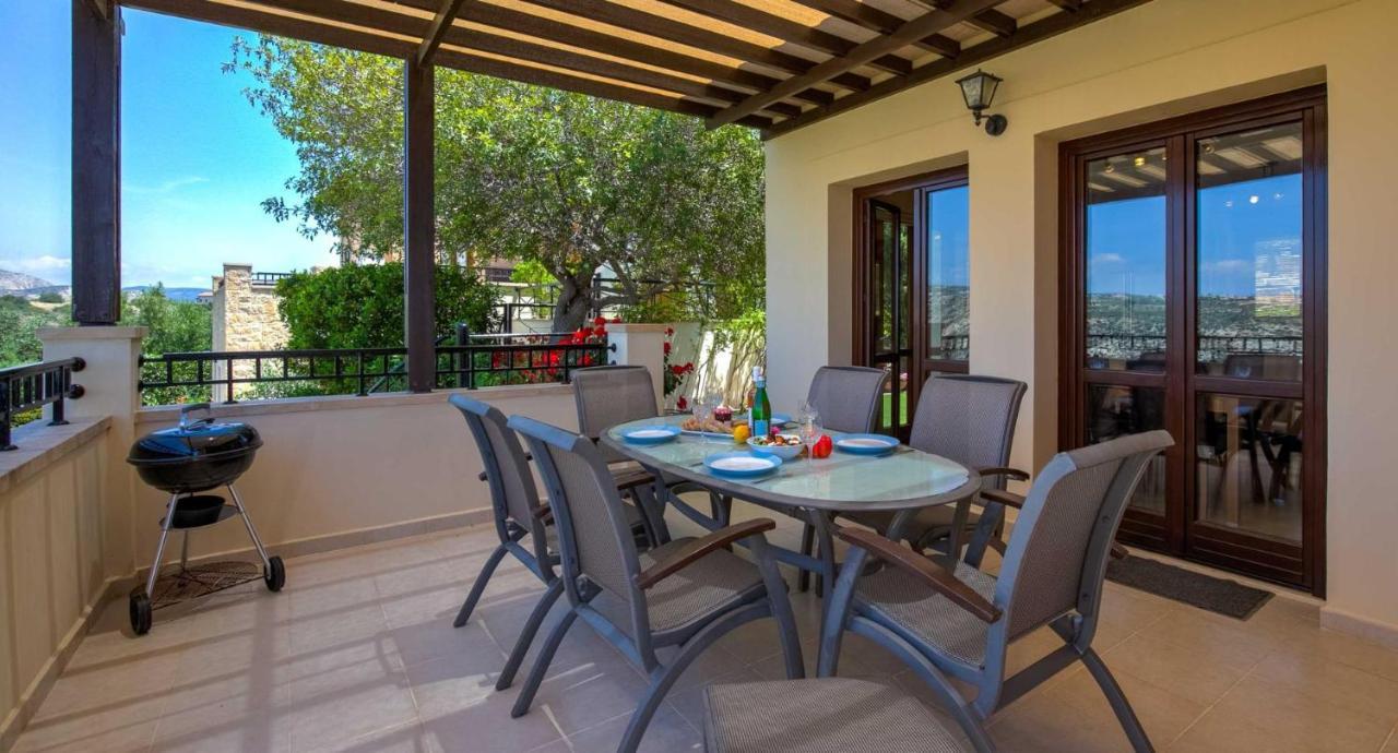 Fantastic Junior Villa Cz02 Salamis With Gorgeous Views, Aphrodite Hills Kouklia Ngoại thất bức ảnh