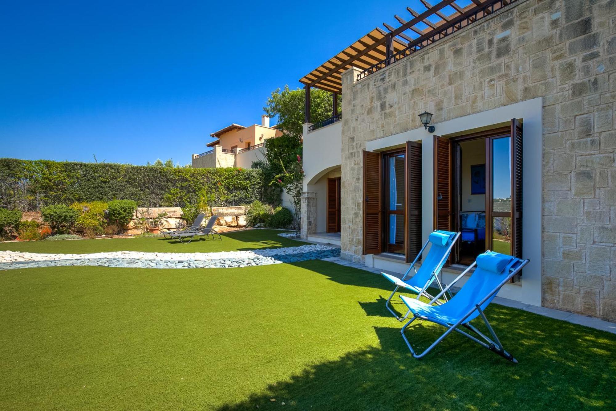 Fantastic Junior Villa Cz02 Salamis With Gorgeous Views, Aphrodite Hills Kouklia Ngoại thất bức ảnh