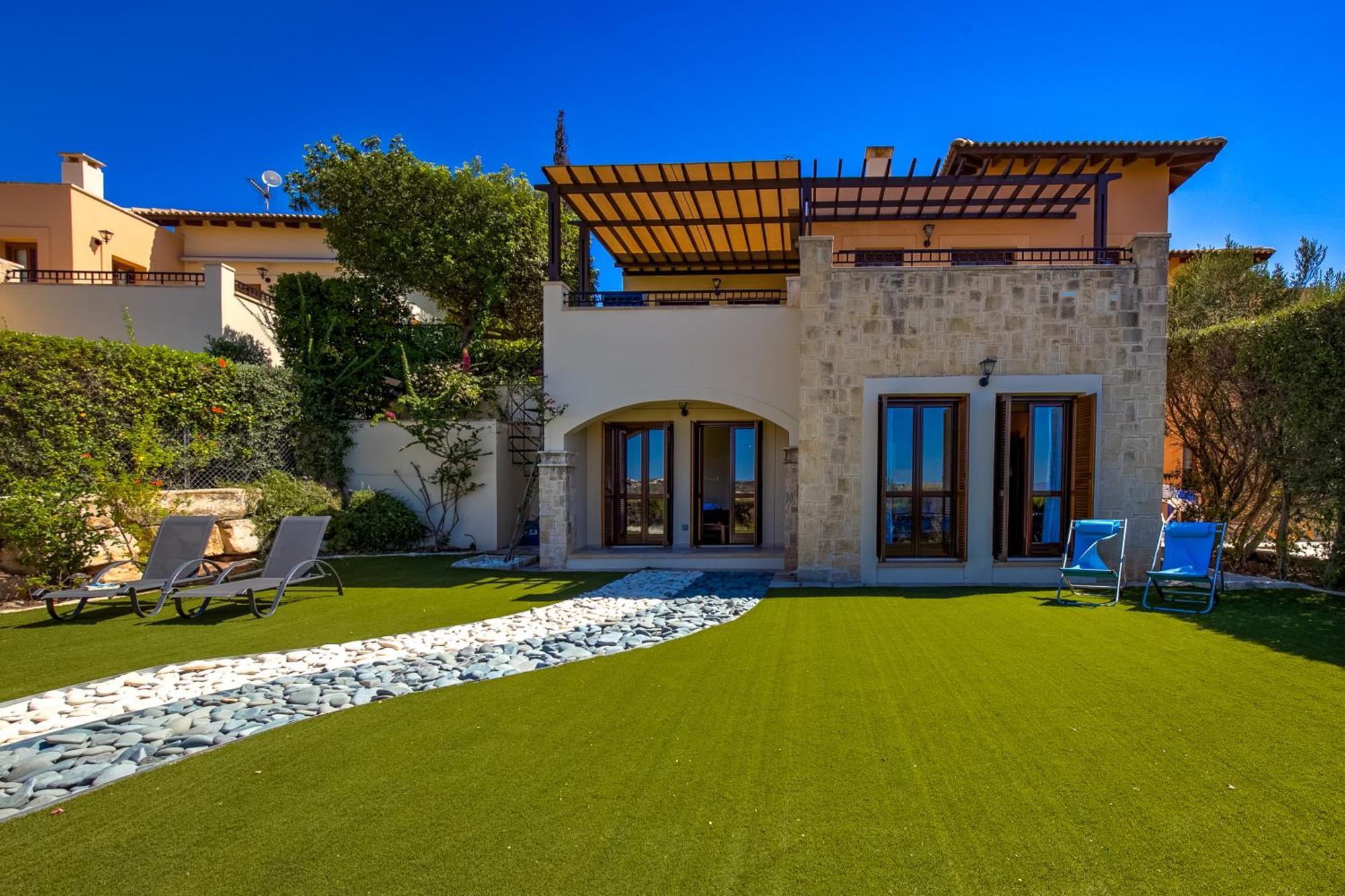 Fantastic Junior Villa Cz02 Salamis With Gorgeous Views, Aphrodite Hills Kouklia Ngoại thất bức ảnh